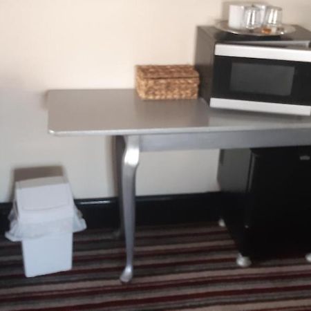 The Saracens Head Old Lounge Apartment Skegness Bagian luar foto